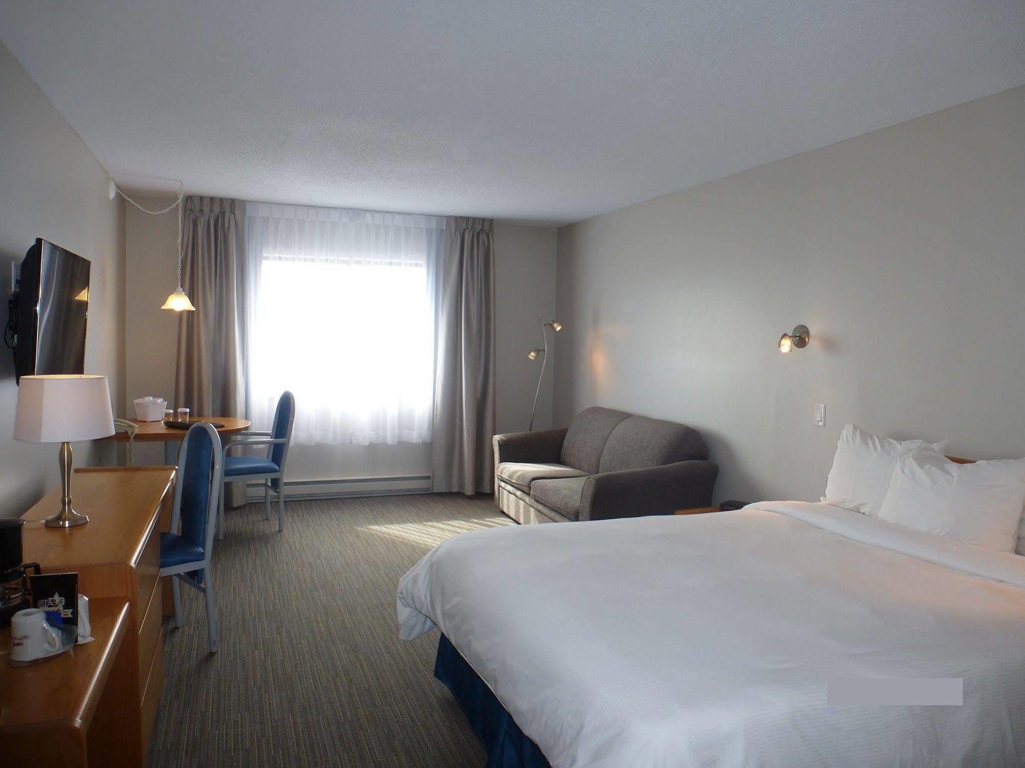 Hotel Chateau Roberval